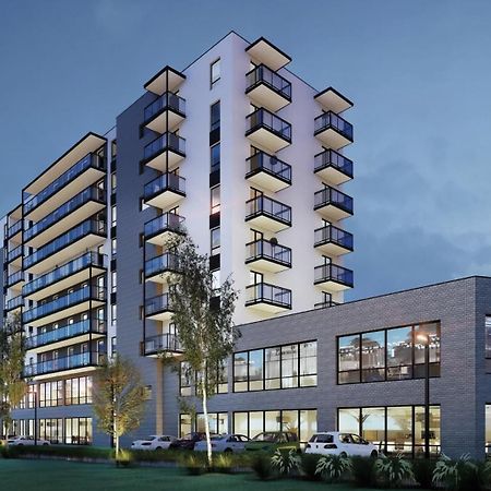 Q2 Warsaw Apartments Bagian luar foto